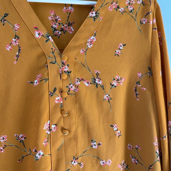 Express Women's Floral Loose V Neck Long Sleeve Blouse Size Small - Picture 5 of 6